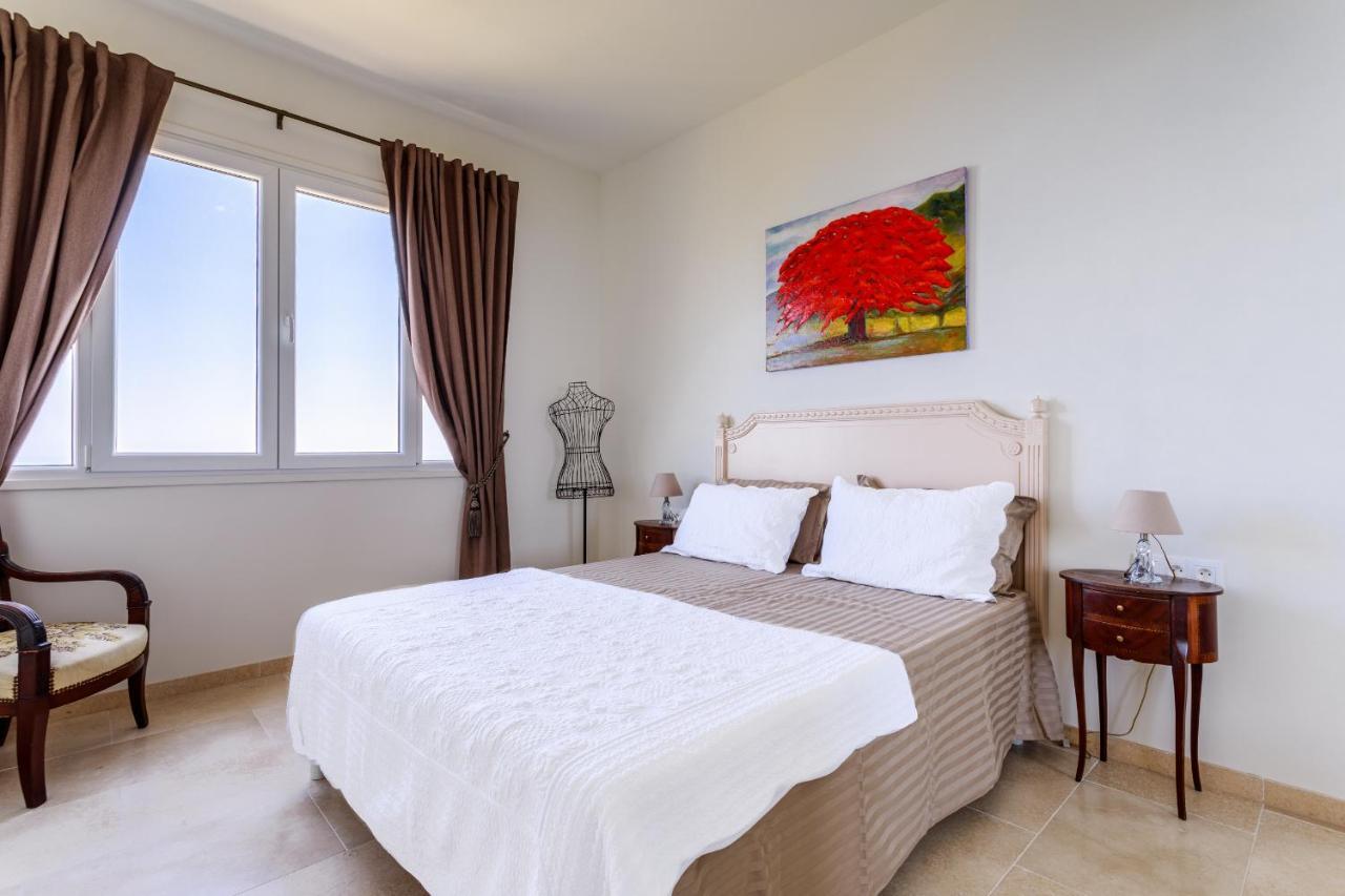 Sea View Apartment Between Nice And Monaco - 2 Вилафранк-сюр-Мер Екстериор снимка