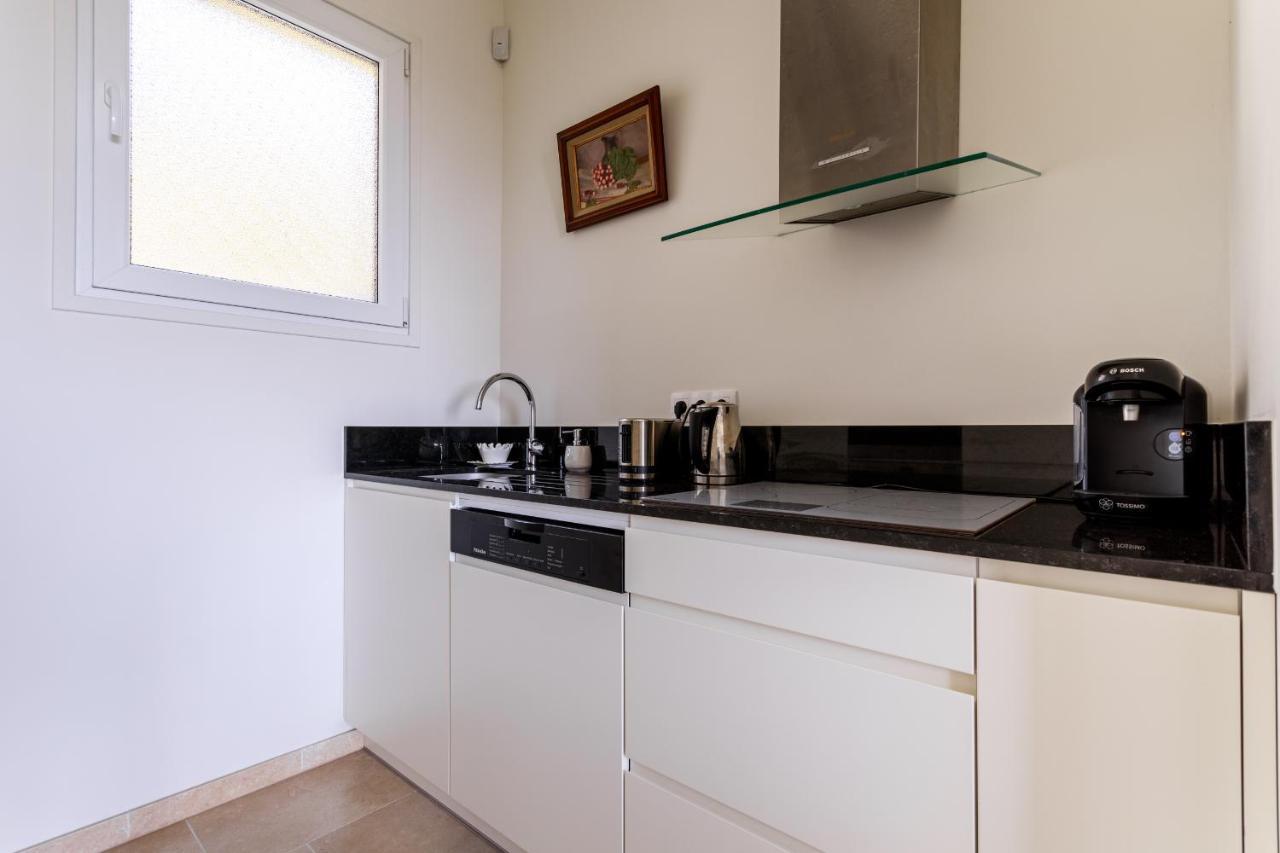 Sea View Apartment Between Nice And Monaco - 2 Вилафранк-сюр-Мер Екстериор снимка